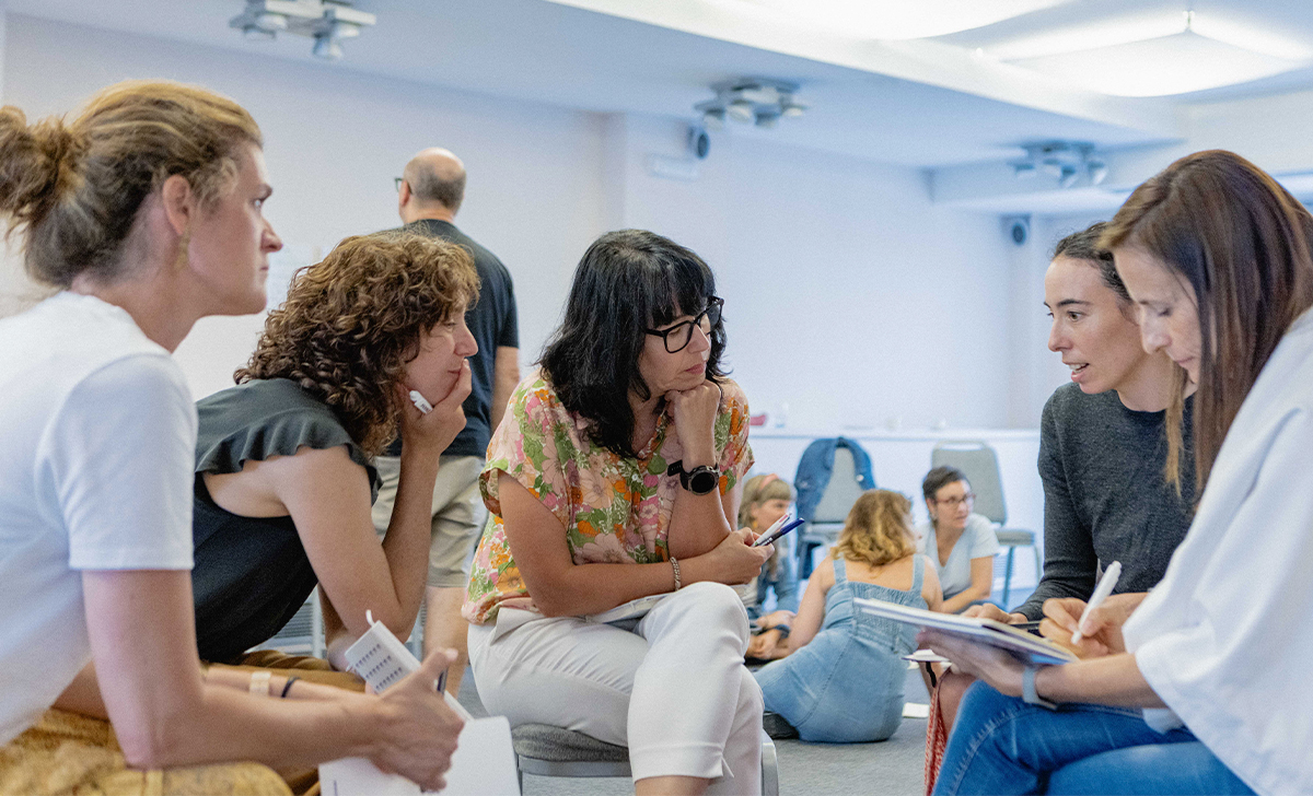 Resistencia en equipos durante una sesión de trabajo y facilitación en grupo.